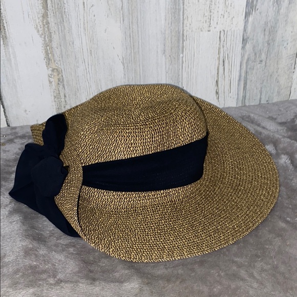 0519 Stylish Tan and Black Riviera Women’s Hat - Picture 5 of 6